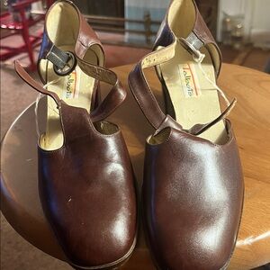 Talbots Brown Leather Heels